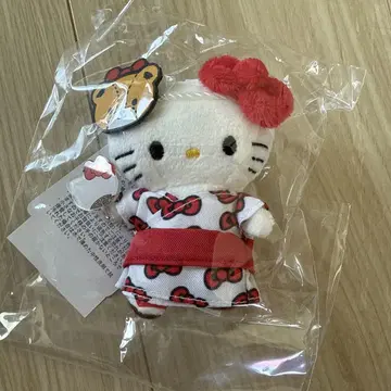 로리즈팜 Me% 토이 키링 헬로키티 유카타