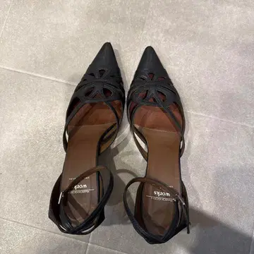 블랙 스틸레토 샌들 히메코