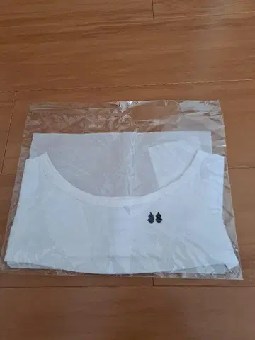 LOVOT 커스텀 베이스 티셔츠 화이트