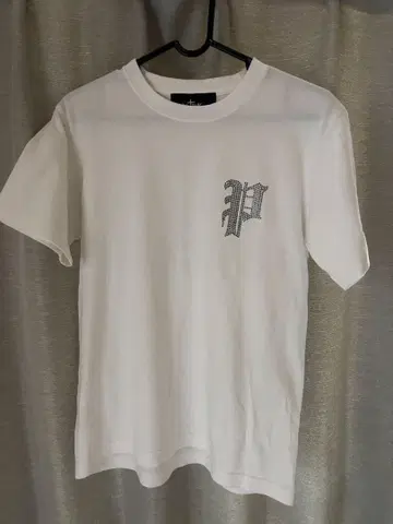PHATRNK 티셔츠 큐빅