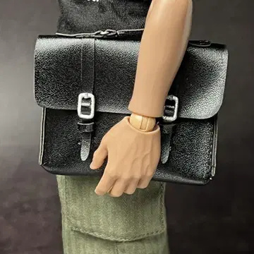 1/6 브리프 케이스