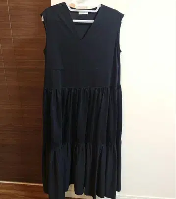 yori V넥 티어드 티셔츠 롱 원피스