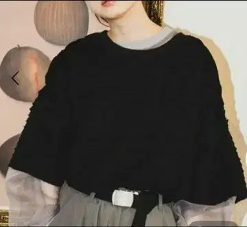 niko and...MODE NORM CORE 프릴 루즈 반팔 풀오버