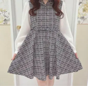 evelyn 하트 무늬 프릴 체크 원피스 BK