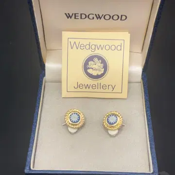 새상품급 WEDGWOOD 웨지우드 귀걸이 x 재스퍼 플라워 모티브