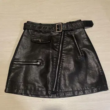 coquette 블랙 가죽 미니 스커트 벨트 포함