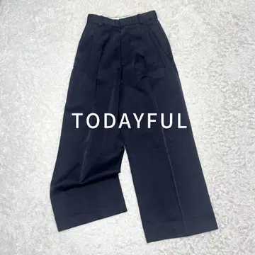 새상품급 TODAYFUL 더블 턱 새틴 트라우저스 정가 2.2