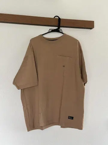 F.A.T. 반팔 티셔츠 포켓 부착