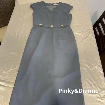 Pinky&Dianne 블루 V넥 타이트 핏 드레스