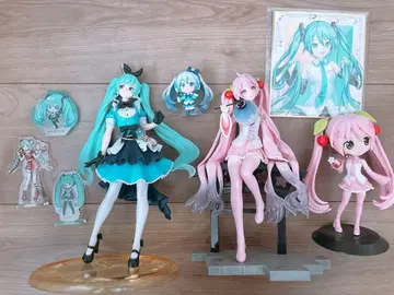 하츠네 미쿠 피규어 프로세카 세가 럭키 쿠지 벚꽃 미쿠 유키 미쿠