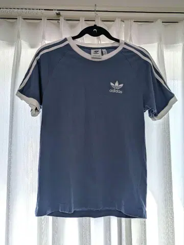 adidas S 사이즈 티셔츠