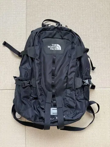 THE NORTH FACE HOT SHOT 블랙 백팩