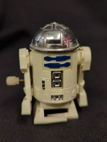 일본제 (노코노코) R2-D2 (뒷면에 TAKARA 각인 없음) 53mm