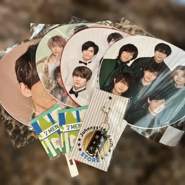 7 MEN 부채 4개 세트 + 키링