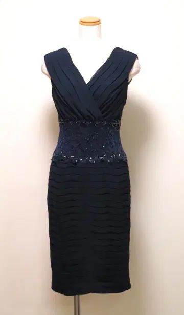 TADASHI SHOJI 원피스 [2] / 7호 정도
