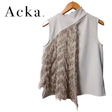 acka. 슬리브리스 프린지 탑