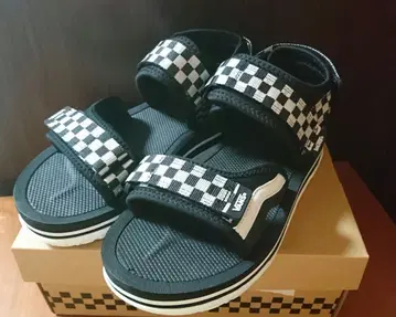 VANS 체커 패턴 스포츠 샌들 키시리쉬 25