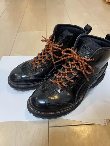 오니츠카타이거 린칸 부츠