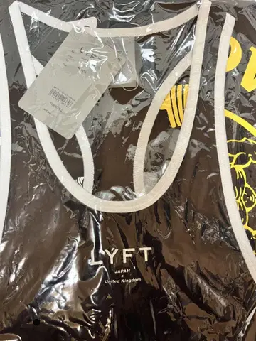 LYFT 블랙 탱크탑 S 사이즈 파워 하우스 콜라보 미개봉 새상품
