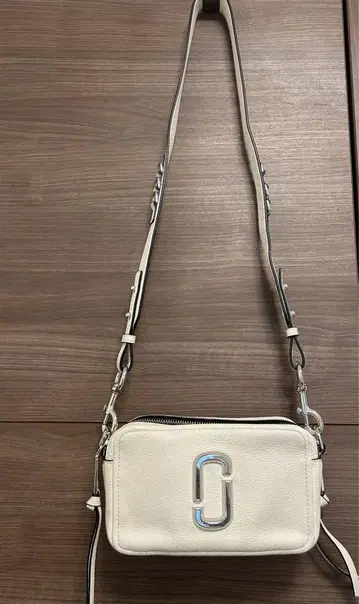 MARC JACOBS 마크제이콥스 더 스냅샷 중고(USED)
