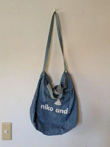 niko and - 데님 숄더백