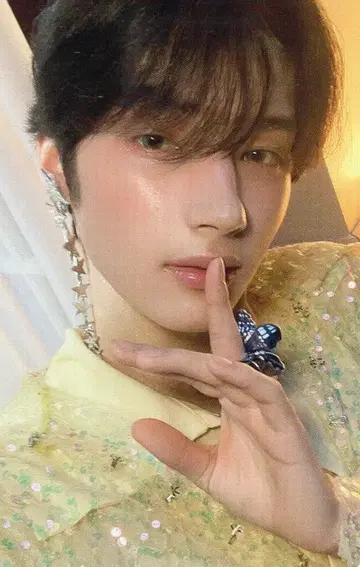 TXT LULLABY HUENINGKAI 제목: 유혹
