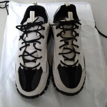 휠라 FILA 남성용 스니커즈 29cm 새상품급