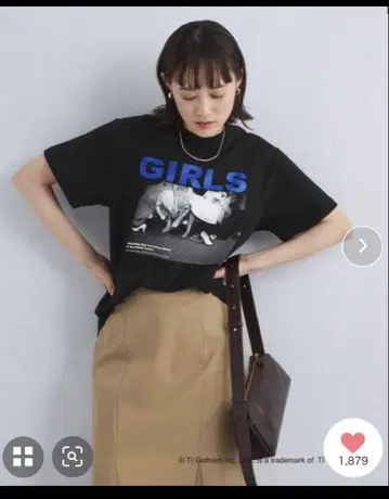 오버사이즈 블랙 티셔츠 GIRLS 프린트 사진