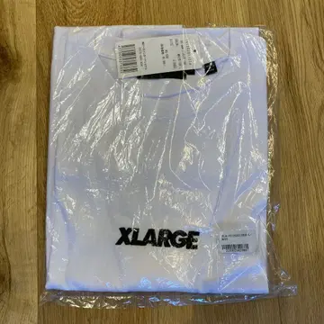 새상품 XLARGE 자수 로고 반팔 티셔츠 엑스라지 L 사이즈