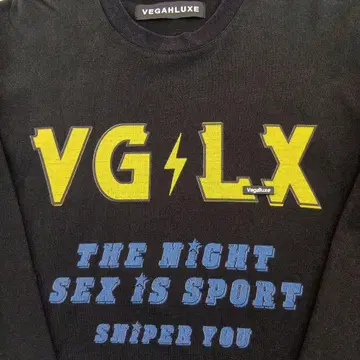 VEGAHLUXE 롱 슬리브 티셔츠 L 사이즈