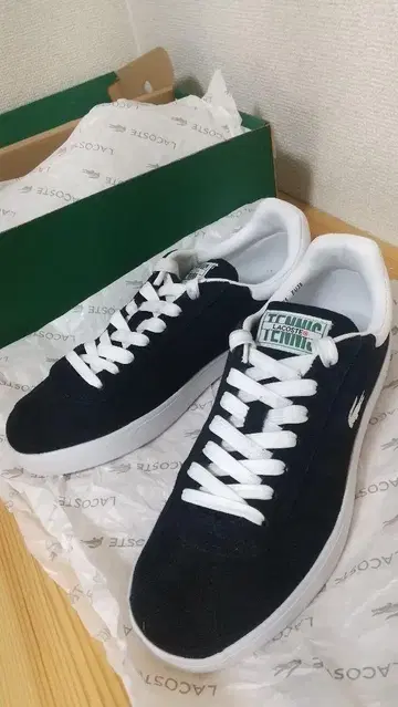 라코스테 LACOSTE 스니커즈 24cm 새상품급