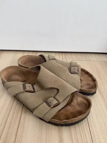 BIRKENSTOCK 버켄스탁 취리히