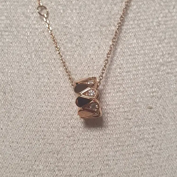 GOLDEN DEW | 골든듀 [Geurinsege] Golden Dew 18k Diamond Mini