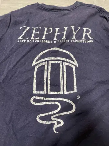 zephyr 티셔츠