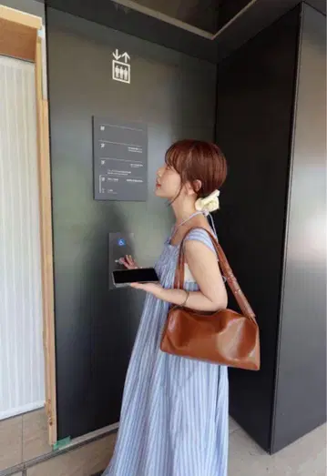 홀터 맥시 원피스