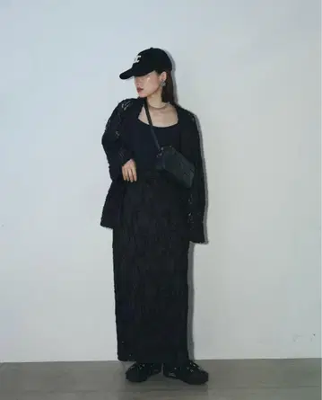 테이프 자수 롱 스커트