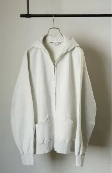ancellm CRASH ZIP HOODIE 2