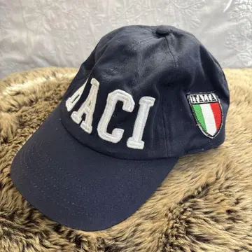 BACI & ABBRACCI 캡
