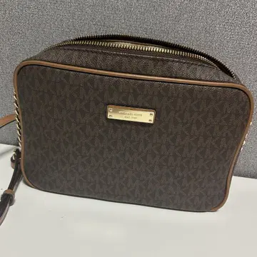 MICHEAL KORS 백
