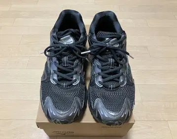 미즈노 웨이브라이더 10 블랙 실버 26cm