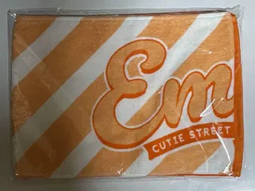 CUTIE STREET 카와모토 에루 최애 타월 ver.1