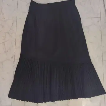 검정 플리츠 스커트