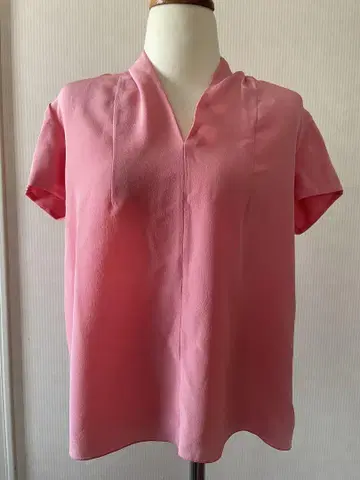 BALLSEY 핑크 반팔 블라우스 새상품급