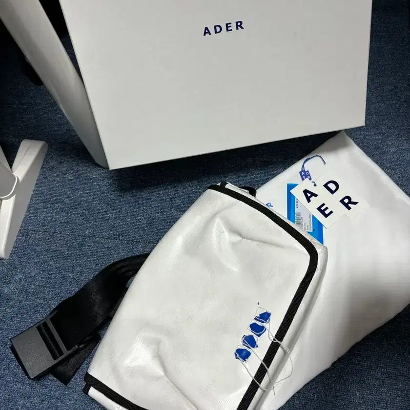 バッグ ADER ERROR Trace admore crossbody bag ADERERROR】 Trace Admore Crossbody Bag Black