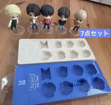 BTS 타이니탄 가챠가챠 피규어, 아이스 트레이 세트