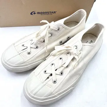 문스타 스니커즈 로우 컷 캔버스 화이트 쿠루메시