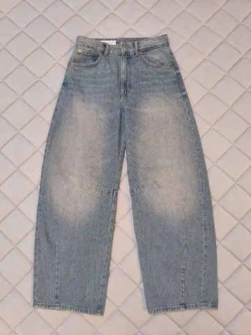 ZARA 커브 데님 팬츠