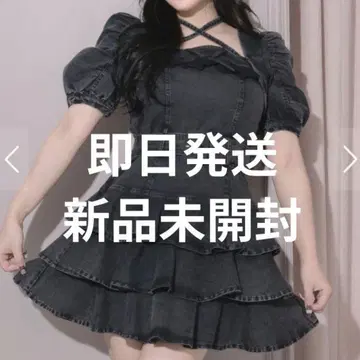 미개봉 새상품 pium  티어드 프릴 미니 원피스 블랙 데님