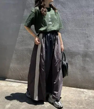 차오패닉 티피 리메이크 저지 볼륨 스커트