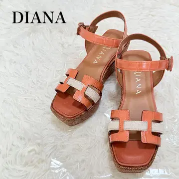 컨디션 최상 DIANA 다이애나 스퀘어토 파나마 웨지솔 샌들 S